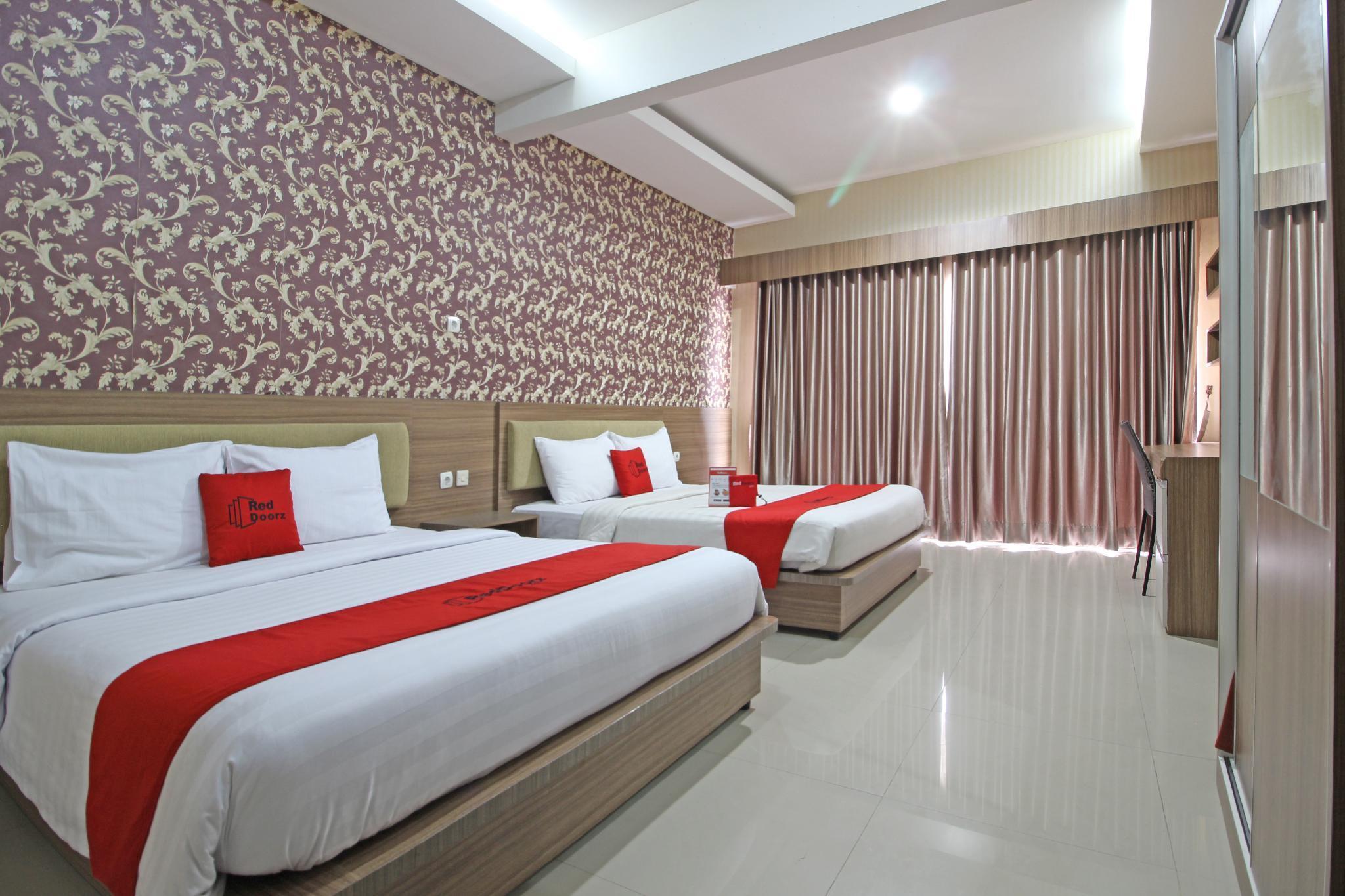 Reddoorz Near Jogja City Mall Melati Exterior photo