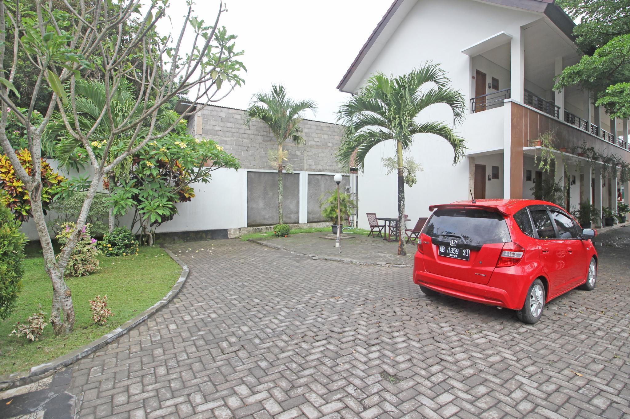 Reddoorz Near Jogja City Mall Melati Exterior photo