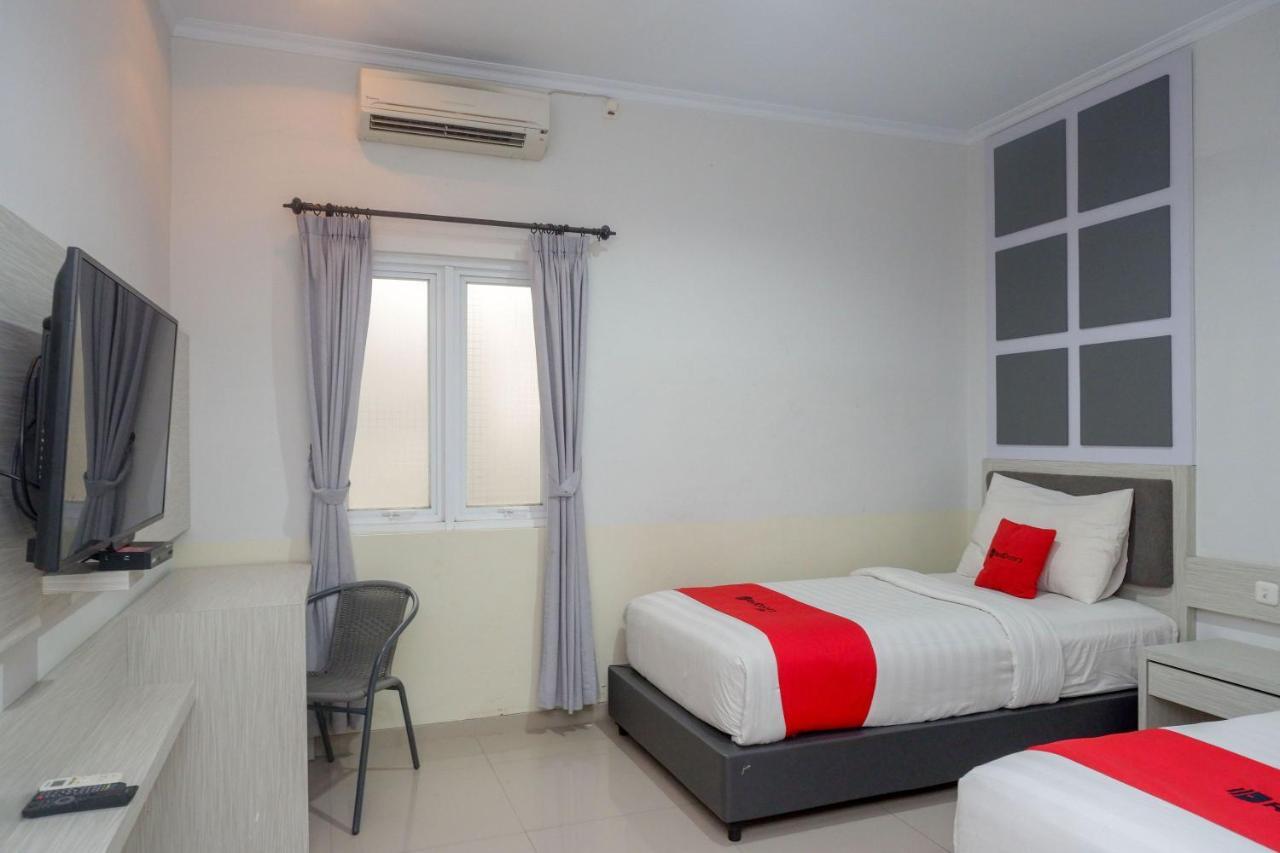 Reddoorz Near Jogja City Mall Melati Exterior photo