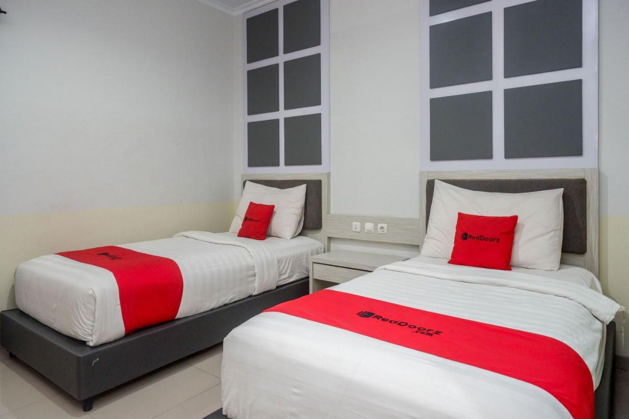 Reddoorz Near Jogja City Mall Melati Exterior photo